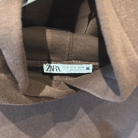 ZARA OVERSIZED CROP SWEATSHIRT - Picture 2 of 2